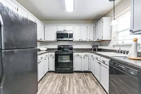 1347 Brompton Ln, Garner, NC 27529 photo 8