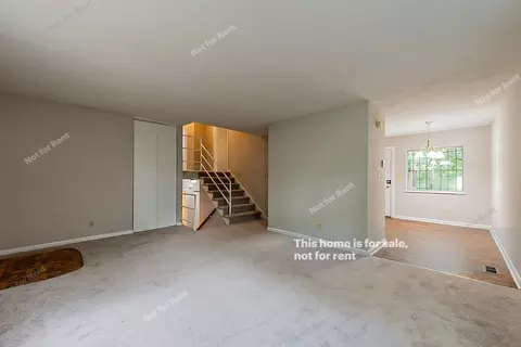 816 Waring St, Durham, NC 27704 photo 8
