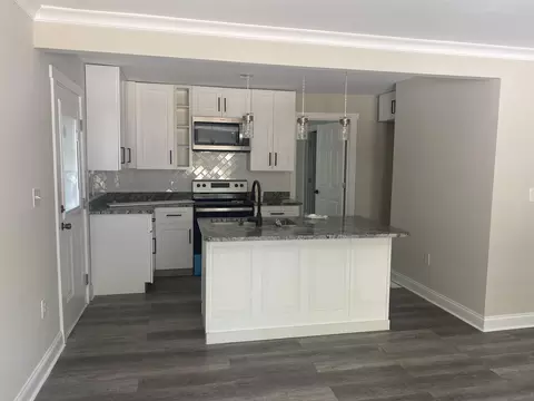 708 Bernice St, Durham, NC 27703 photo 6