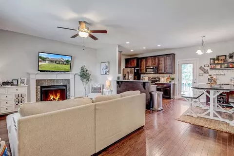 414 Angus Pl, Stem, NC 27581 photo 5