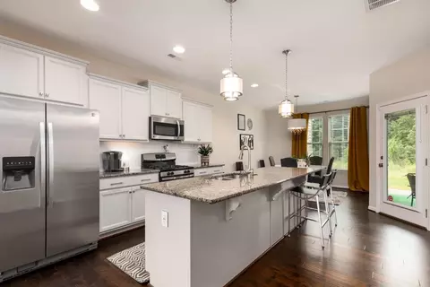 1122 Metropolitan Dr, Durham, NC 27713 photo 9
