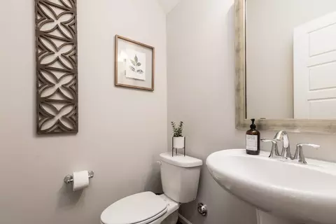 1122 Metropolitan Dr, Durham, NC 27713 photo 12