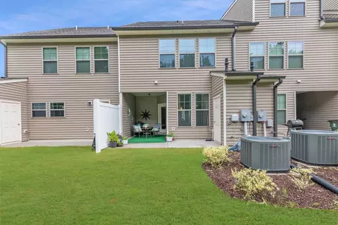 1122 Metropolitan Dr, Durham, NC 27713 photo 22