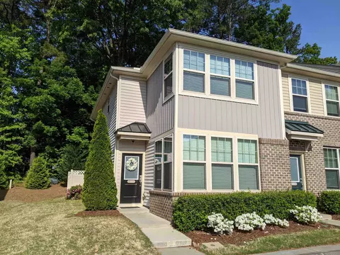 22 Pocono Dr, Durham, NC 27705 photo 1
