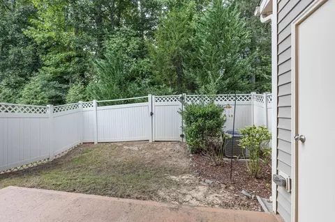 22 Pocono Dr, Durham, NC 27705 photo 18