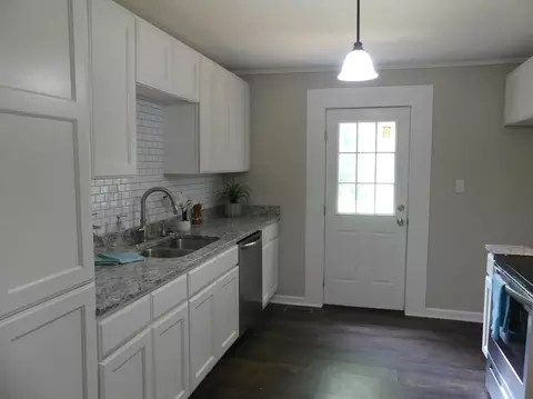 1408 Ellis Rd, Durham, NC 27703 photo 6