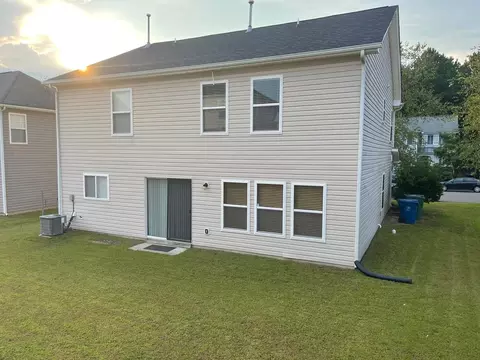 516 Pebblestone Dr, Durham, NC 27703 photo 5