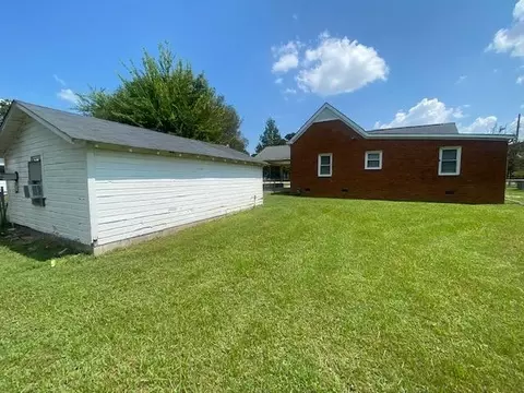 200 S 11th St, Erwin, NC 28339 photo 17