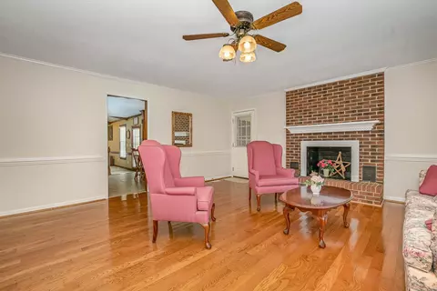 306 Knollwood Dr, Pine Level, NC 27568 photo 10