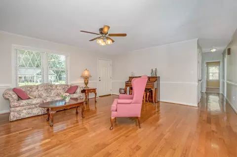 306 Knollwood Dr, Pine Level, NC 27568 photo 12