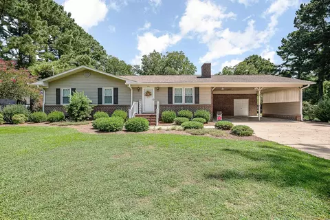 306 Knollwood Dr, Pine Level, NC 27568 photo 1