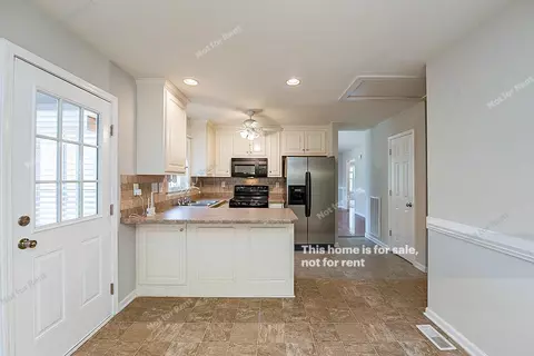 284 Hornbeam Ln, Willow Spring, NC 27592 photo 4