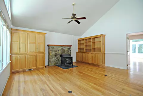 7106 Matthews Rd, Durham, NC 27712 photo 6