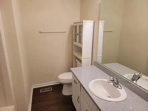 75 Hunter Dr, Selma, NC 27576 photo 8