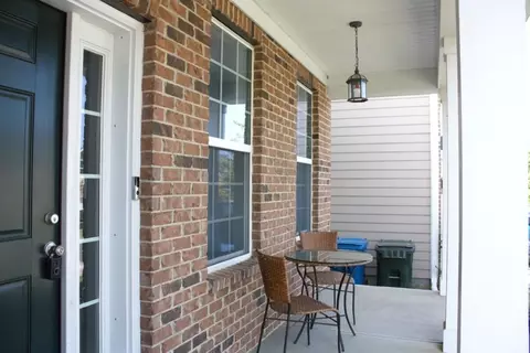 200 Glenview Ln, Durham, NC 27703 photo 2