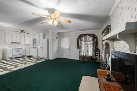 409 N Pine St, Spring Hope, NC 27882 photo 12
