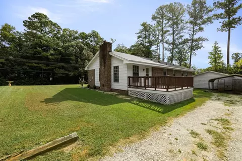 409 N Pine St, Spring Hope, NC 27882 photo 5