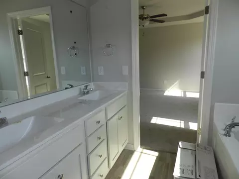116 Monaghan Ct, Selma, NC 27576 photo 8