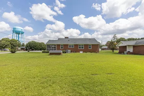 700 S 15th St, Erwin, NC 28339 photo 27