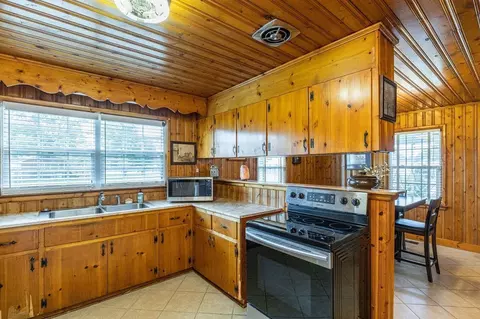 700 S 15th St, Erwin, NC 28339 photo 11