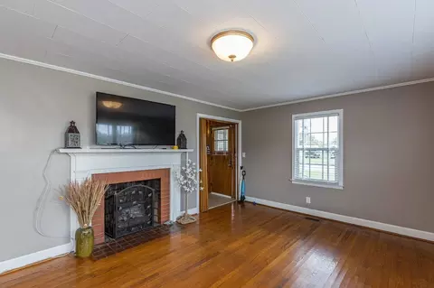 700 S 15th St, Erwin, NC 28339 photo 5
