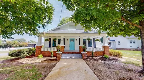 206 N Capps St, Pine Level, NC 27568 photo 2