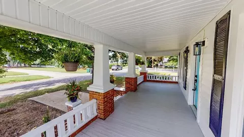 206 N Capps St, Pine Level, NC 27568 photo 5