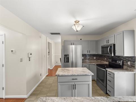 312 Gladstone Dr, Durham, NC 27703 photo 8