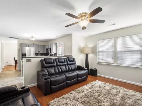 312 Gladstone Dr, Durham, NC 27703 photo 11
