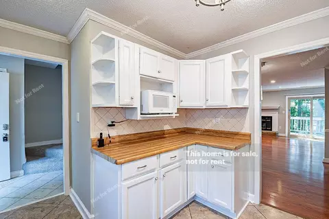 81 Willow Bridge Dr, Durham, NC 27707 photo 9