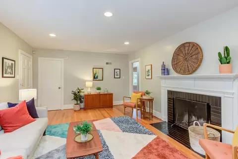 2307 Wilson St, Durham, NC 27705 photo 6
