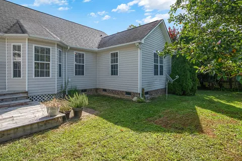 1208 Dixie Dr, Selma, NC 27576 photo 27