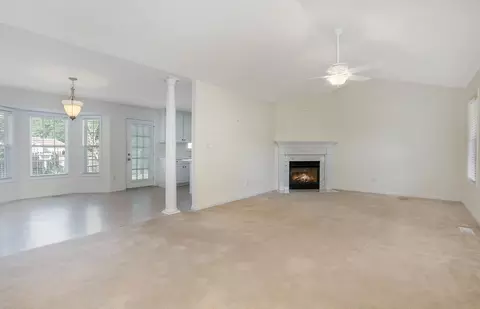 1208 Dixie Dr, Selma, NC 27576 photo 6