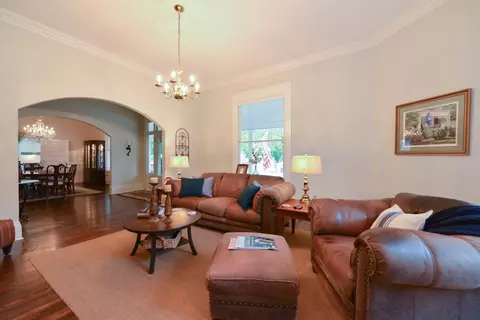 317 W Main St, Benson, NC 27504 photo 7