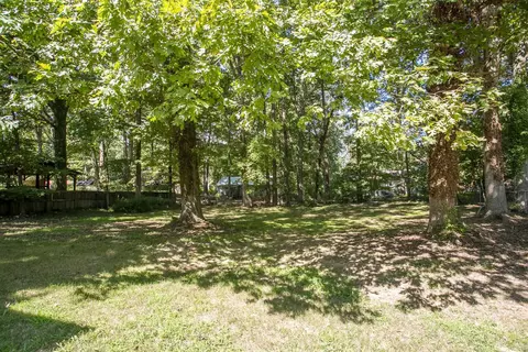 13 Hawthorne Dr, Durham, NC 27712 photo 8