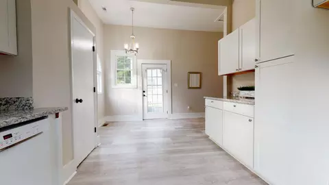308 S 4th St, Smithfield, NC 27577 photo 6