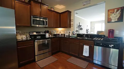 4521 Middletown Dr, Wake Forest, NC 27587 photo 2