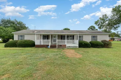 711 N 16th St, Erwin, NC 28339 photo 1