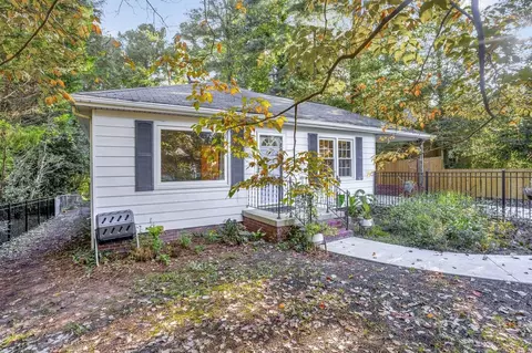 1924 Ward St, Durham, NC 27707 photo 3