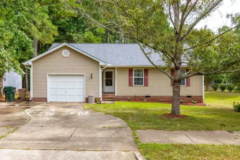 1421 Brompton Ln, Garner, NC 27529 photo 1