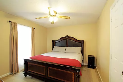809 Greyson Dr, Durham, NC 27703 photo 6