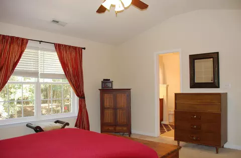 5717 Running Fox Ln, Durham, NC 27703 photo 17