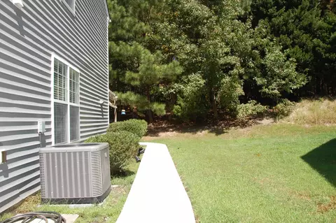 5717 Running Fox Ln, Durham, NC 27703 photo 27