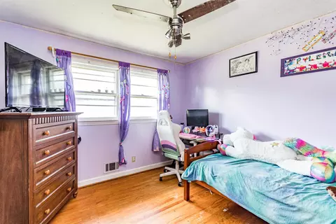 308 Pace St, Smithfield, NC 27577 photo 9