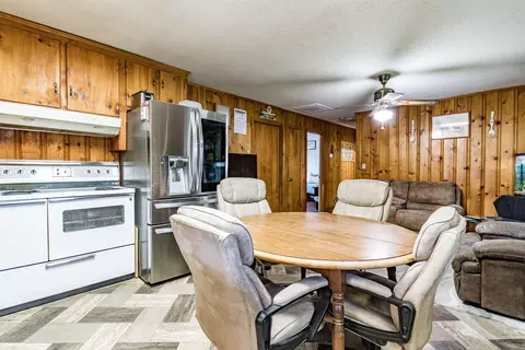 308 Pace St, Smithfield, NC 27577 photo 5