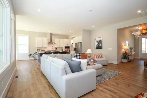 1713 Sandoval Dr, Durham, NC 27703 photo 6