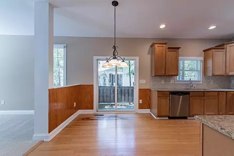 607 Continental Dr, Durham, NC 27712 photo 8