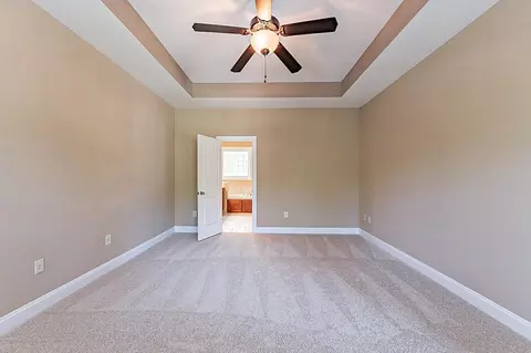 607 Continental Dr, Durham, NC 27712 photo 11