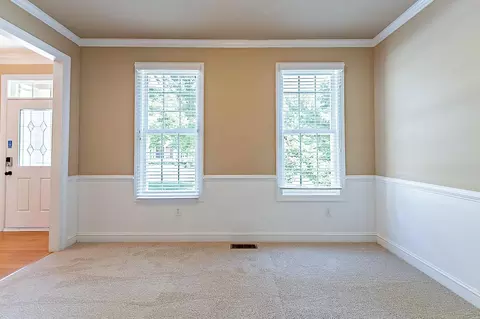 607 Continental Dr, Durham, NC 27712 photo 18