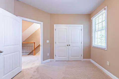 607 Continental Dr, Durham, NC 27712 photo 16